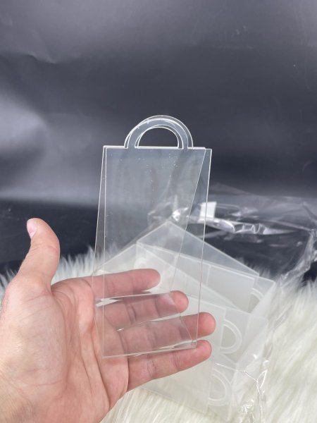 شنتة اكريلك شفاف مقاس (6*6*15)