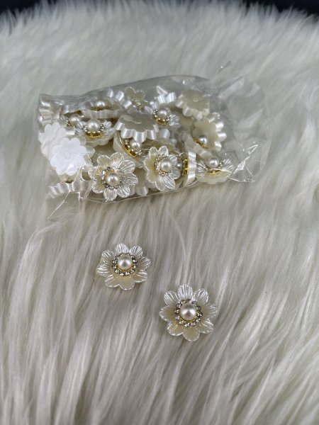 اكسسوار وردة محجر