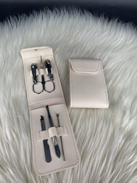 طقم بوديكير جلد ٦ قطع