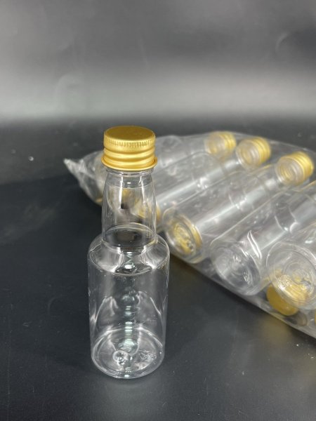 قنينة زمزم سادى ١١ سم