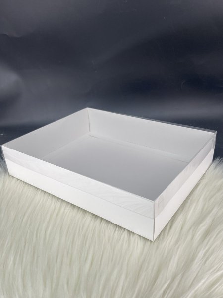 صندوق كرتون مقاس (28*22*6)