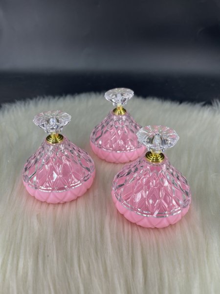 علبة اكريلك