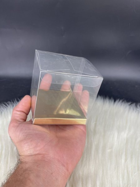 علبة bvc مقاس 7*7*7