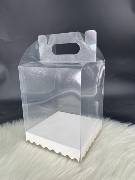 علبة bvcشفاف مقاس (12*12*15)