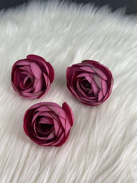 ورد اضاليا حبة كبيرة