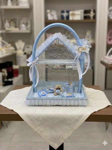 صينية خشب شكل كوخ