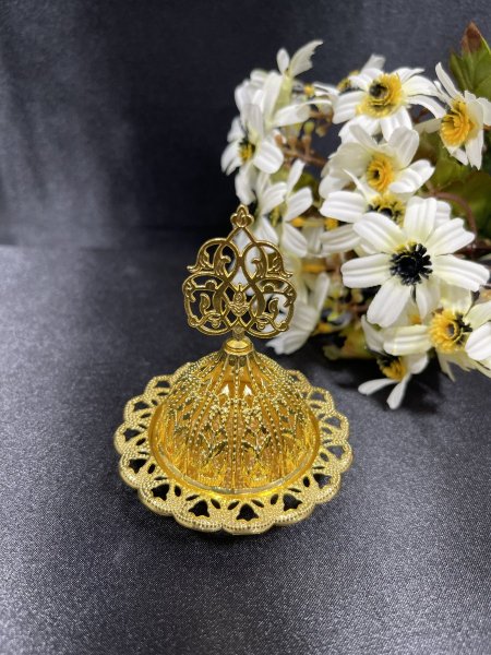 مبخرة نحاس(٧سم ) راس تاج