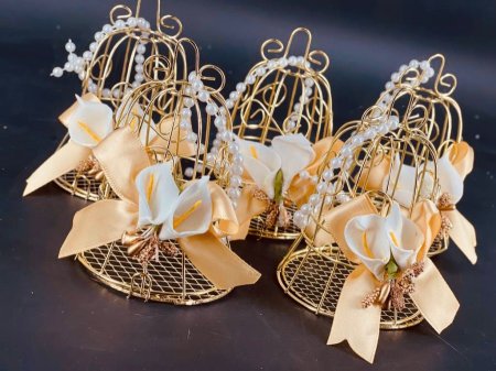 توزيعة قفص حديد